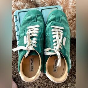 Steve Madden Suede -Green Sneakers